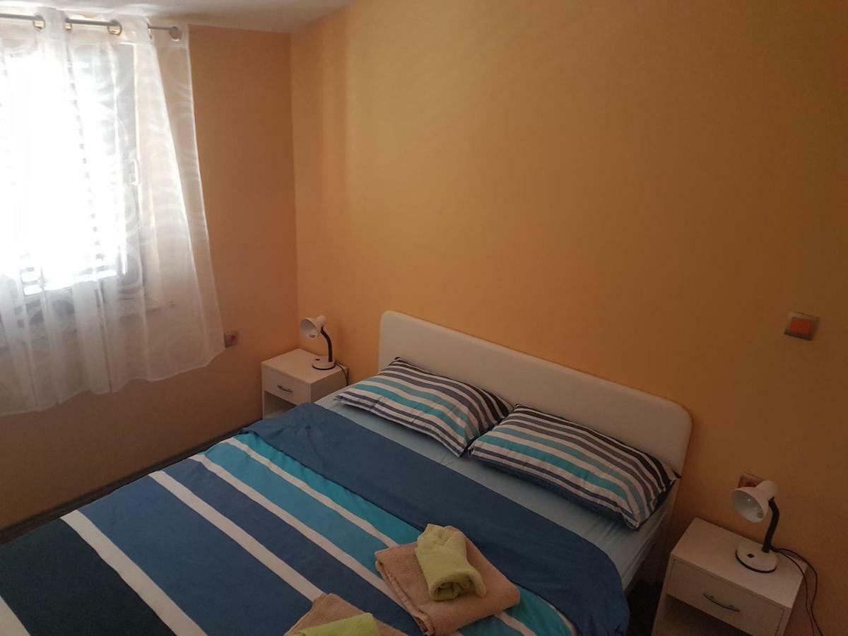 Апартаменты Apartman Vil Sveti Vid-Miholjice Экстерьер фото
